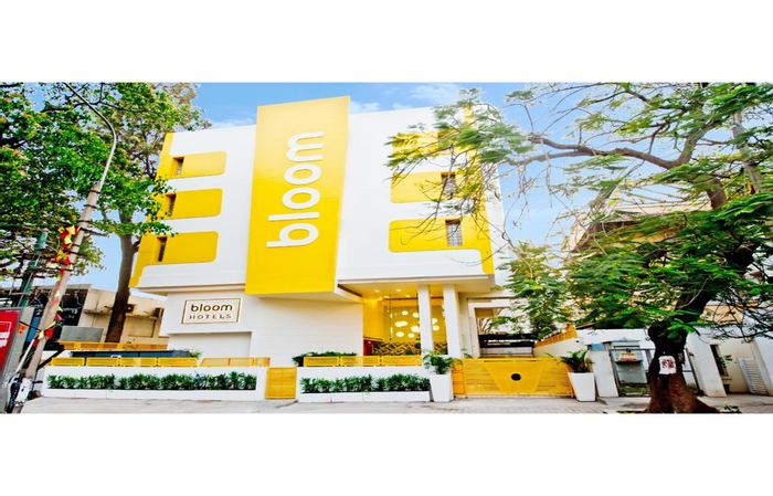 best budget hotels in bloom hotel indiranagar bangalore