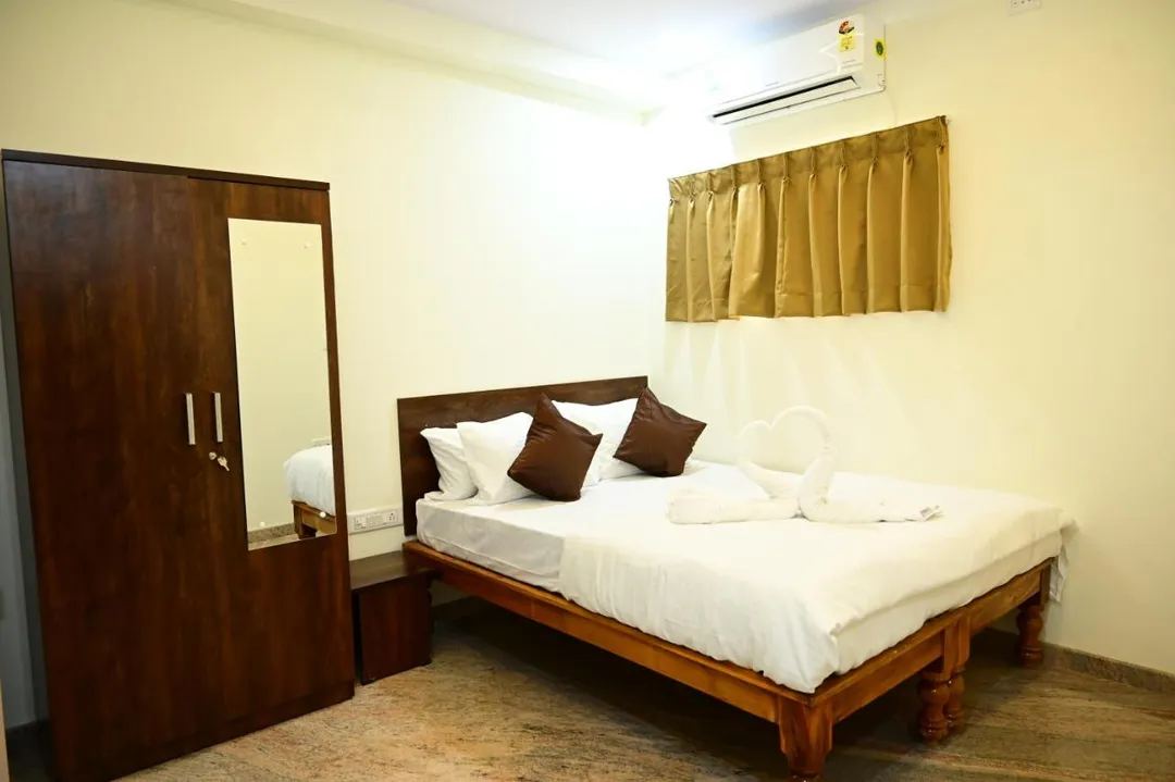 Book Hourly Hotels for Unmarried Couples in Bangalore