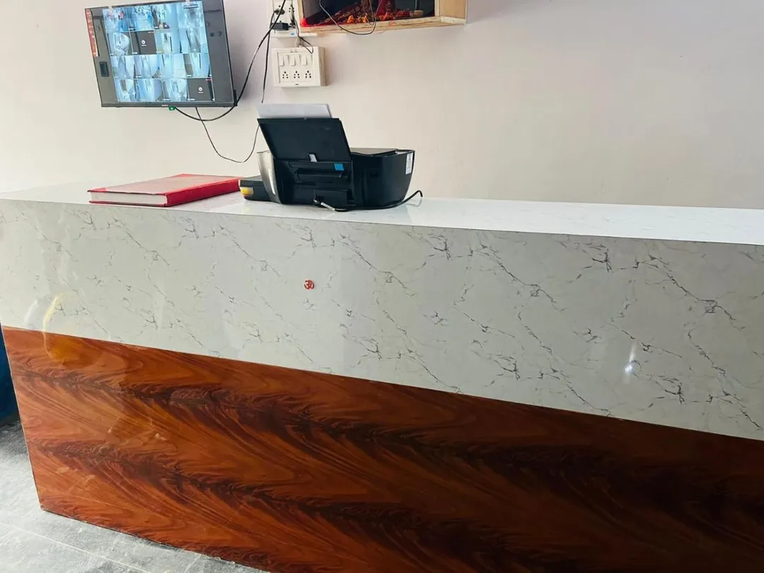 Book Hourly hotels for unmarried couples in Delhi Bag2Bag