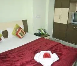 best hotels in sunrise blue homestay delhi
