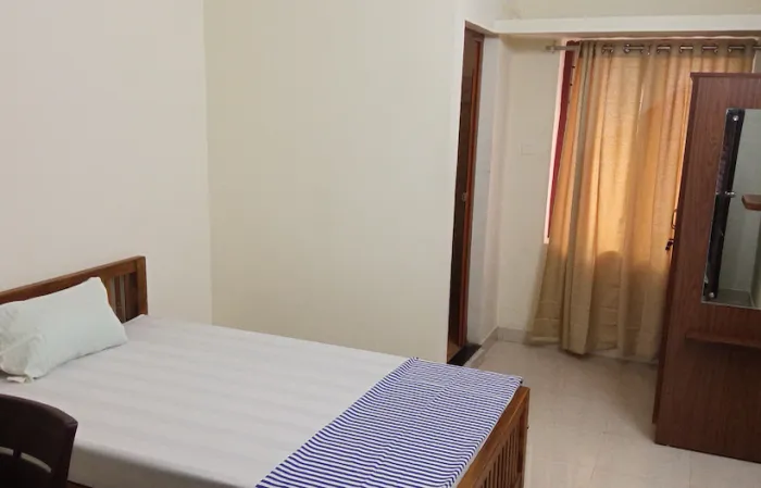 hotels for couple in arackal inn kottayam
