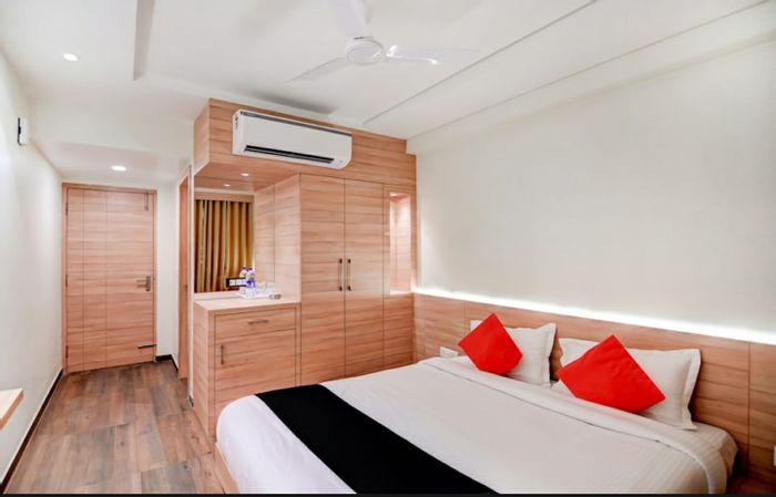 hourly hotels in triton inn lucknow