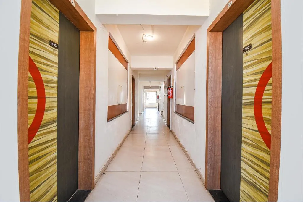 Book hourly hotels for unmarried couples in Pune Bag2Bag