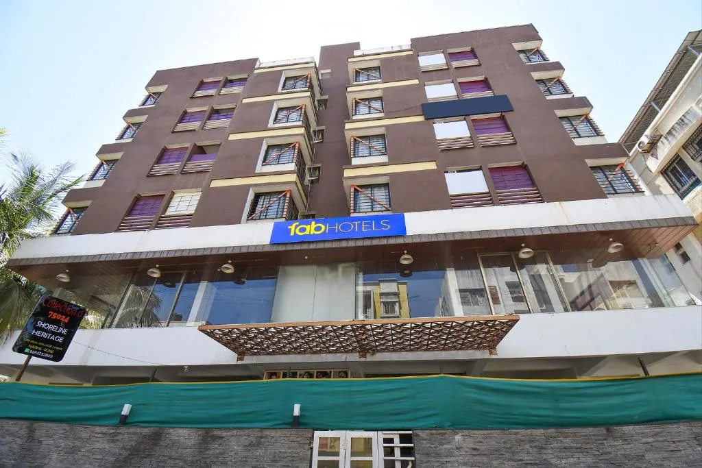 Book hourly hotels for unmarried couples in Pune Bag2Bag